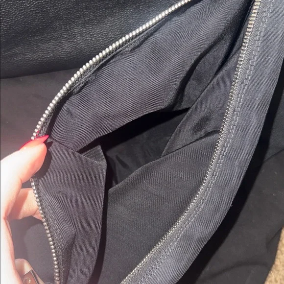 Chanel Executive Black Tote Bag - Picture 15 of 16